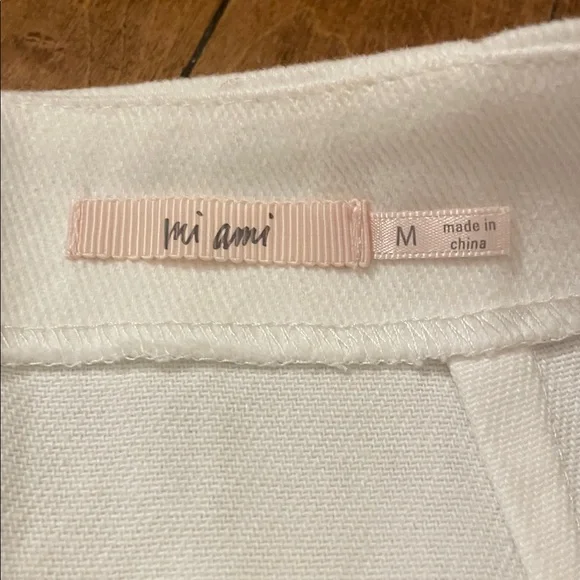 Francesca’s Mi Ami embroidered mini skirt - Picture 4 of 6